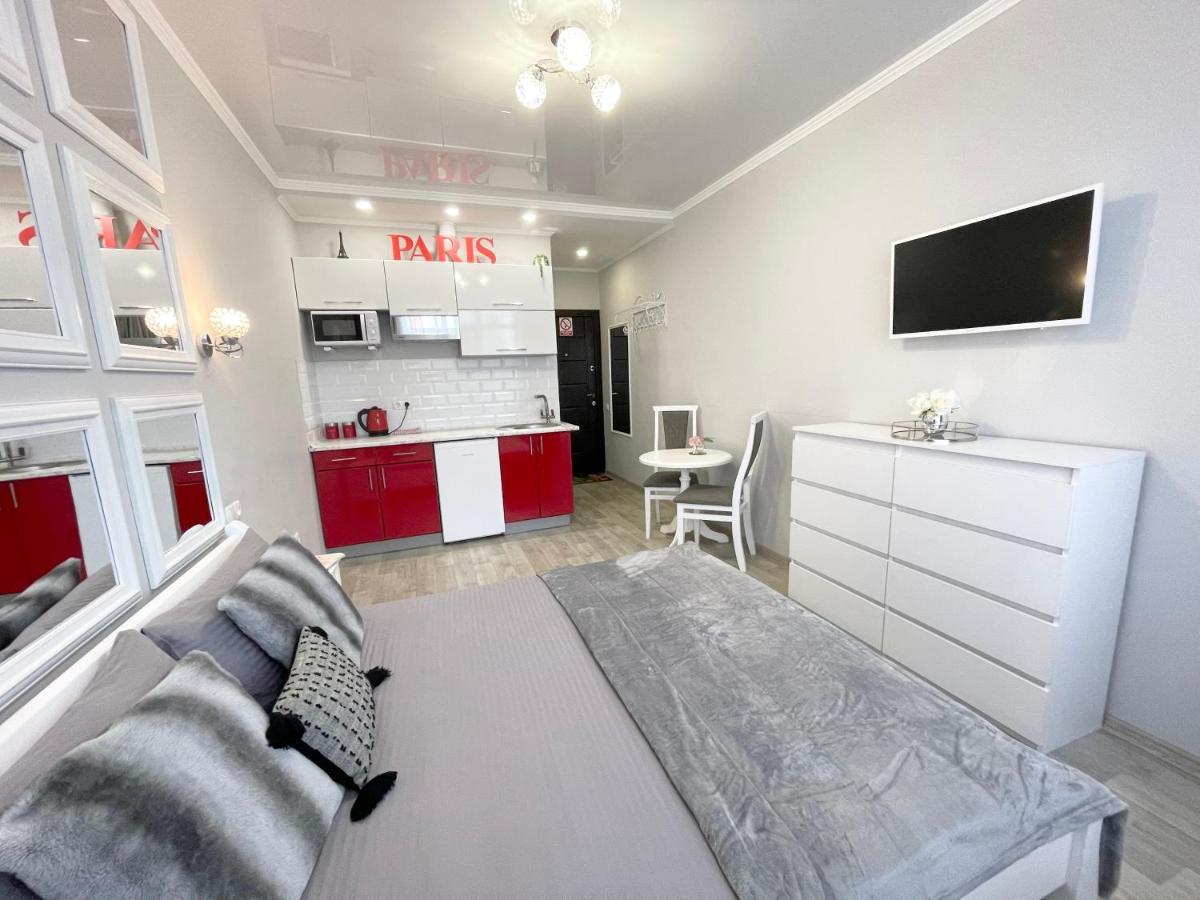 Apartment Studio Paris 92 Irpin Buitenkant foto