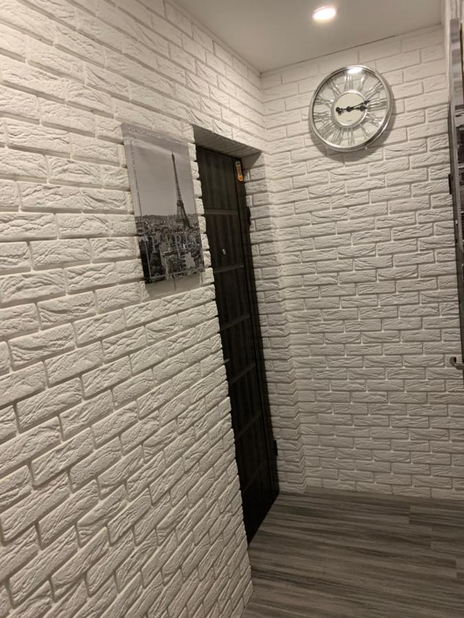Apartment Studio Paris 92 Irpin Buitenkant foto